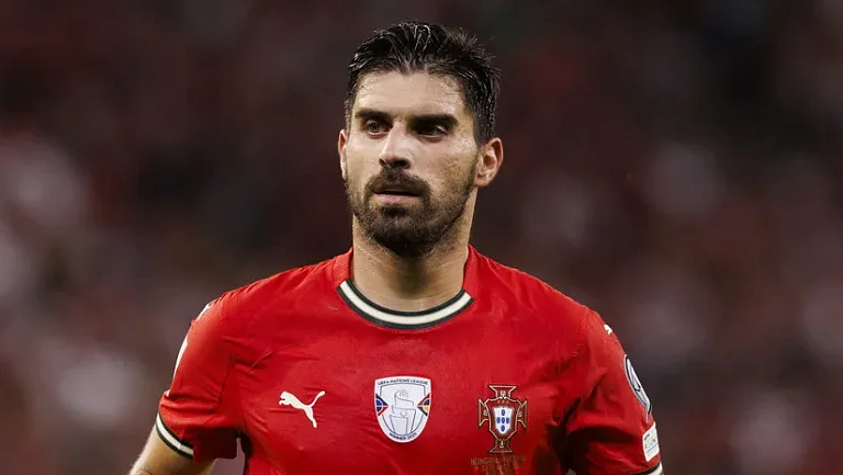 Невеш открыл дверь для перехода в «Манчестер Юнайтед»