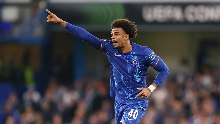 «Челси» и «Атлетико» в переговорах по трансферу Ренату Вейги