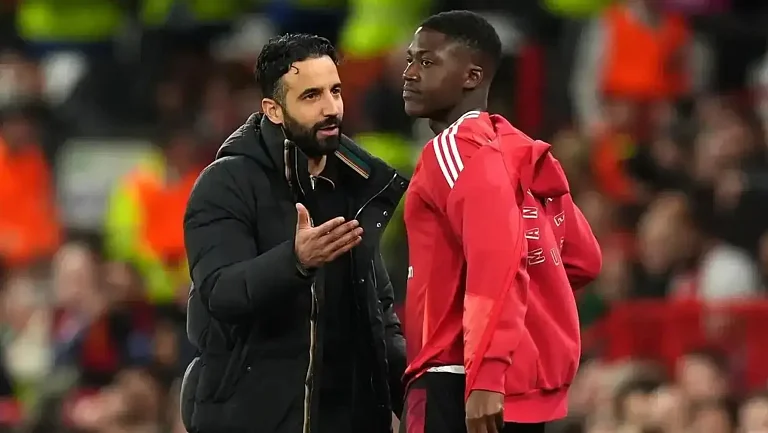 Аморим раскритиковал Кобби Майну за недостаточную универсальность