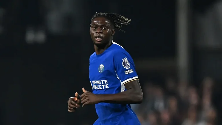 Угочукву покидает «Челси» и переходит в «Бернли» за более £20 млн