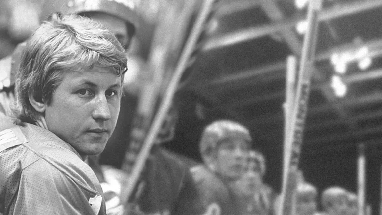 Президент Путин наградил орденом легендарного вратаря Владимира Мышкина