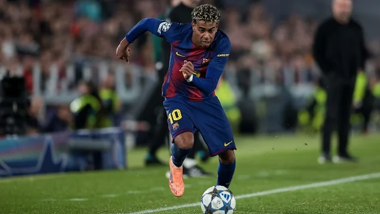 Ламин Ямаль стал лидером Европы по количеству попыток дриблинга