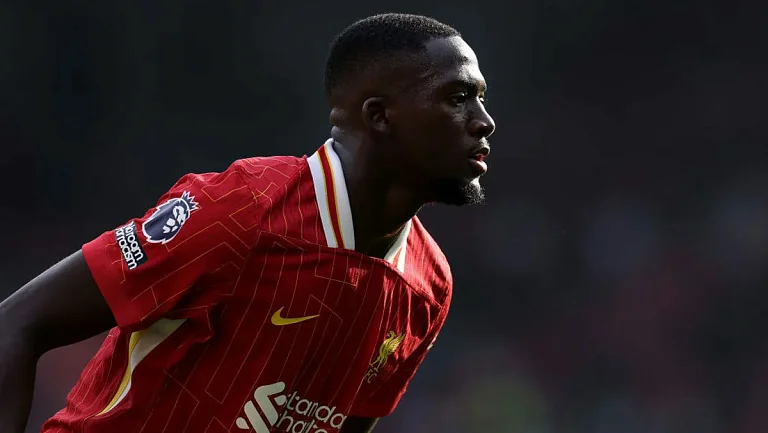 Арне Слот просит руководство «Ливерпуля» сохранить Ибраима Конате