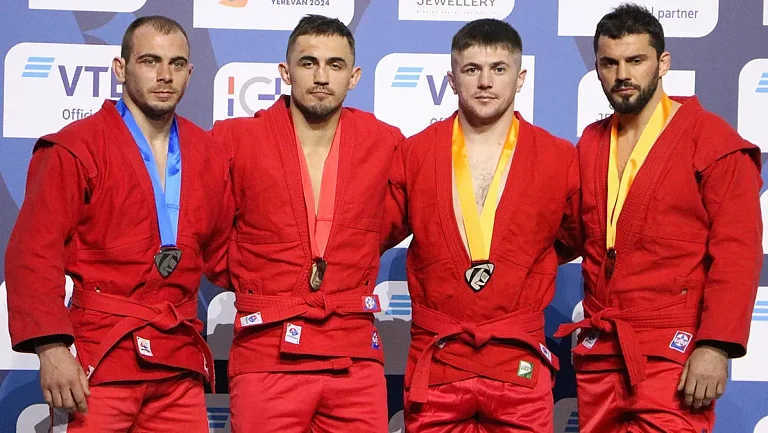 Российские самбисты завоевали 21 золотую медаль на ЧМ-2025