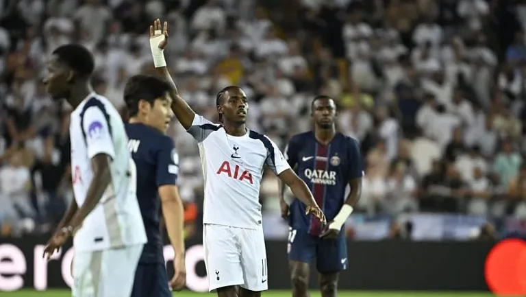 Франк требует от болельщиков «Тоттенхэма» поддержать Теля после оскорблений