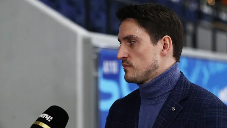 Сопин рассказал, почему Шипачева и Войнова не отправляли в ВХЛ