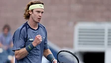 Андрей Рублёв вышел в четвертьфинал турнира ATP-250 в Гонконге