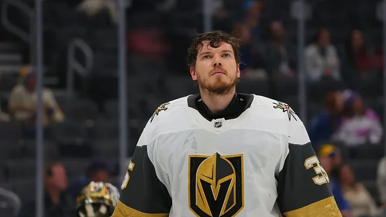 Самсонов ответил, насколько тяжело ему далось возвращение в Россию после НХЛ