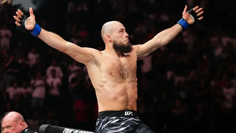 UFC исключила из своего ростера российского бойца в полусреднем весе