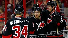 «Харрикейнз» продолжают укреплять состав