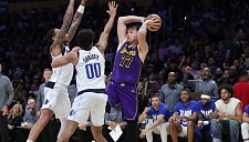 Лука Дончич разбил телефон от шока из-за перехода в Лейкерс