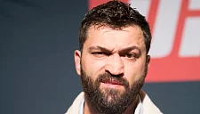 Андрей Орловский подрался с пранкерами перед боем Джошуа и Пола