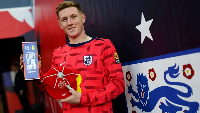 «Ман Юнайтед» рассматривает Андерсона как решение проблем в центре