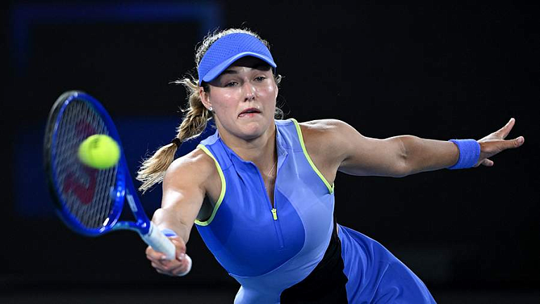 Калинская обыграла Наварро и вышла в третий круг турнира в Дохе