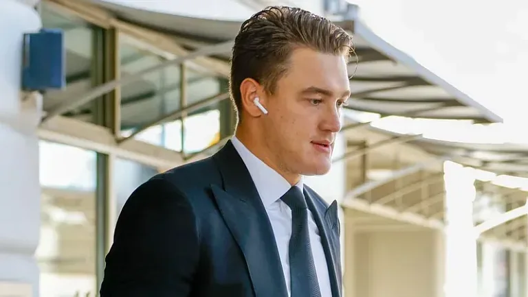 Задоров осудил игру «Бостона» против «Оттавы»: «Это ощущается как пощечина»