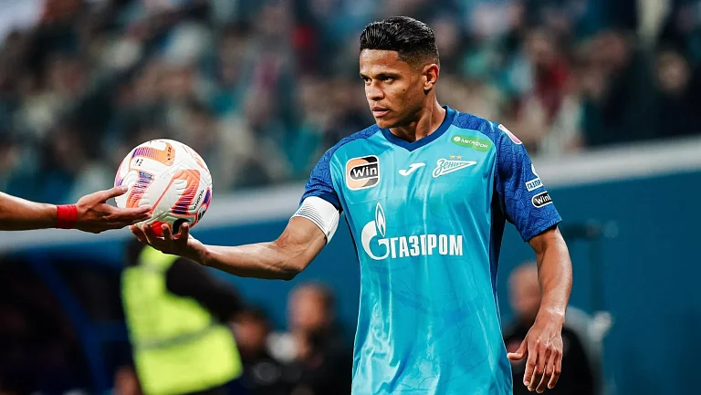 Агент Дугласа Сантоса: «Вероятно, он не сыграет в этом году за Зенит»