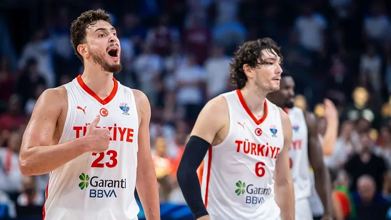 Турция встретится со Швецией в первом матче 1/8 финала Евробаскета