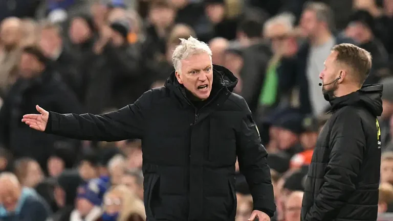 Страшная ошибка судей в матче АПЛ: «Эвертон» мог победить «Арсенал»