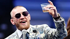 Макгрегор о бое в Белом доме: «Сделка заключена, подписана, доставлена»