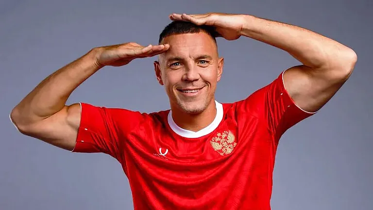 Дзюба призвал допустить российских футболистов до международных турниров