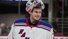 Шестеркин остаётся самым высокооплачиваемым вратарём в НХЛ