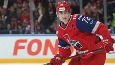 Нападающий «Локомотива» Березкин рассказал о будущей карьере в НХЛ