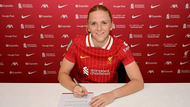 Кери Холланд подписала новый контракт с «Ливерпулем»