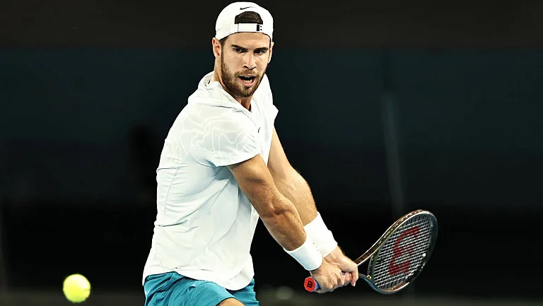 Российский теннисист Хачанов заявил об эмоциональном спаде из-за серии поражений