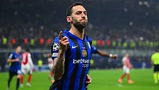 Чалханоглу ведет «Интер» в бой с «Аяксом»: команде Киву нужна победа