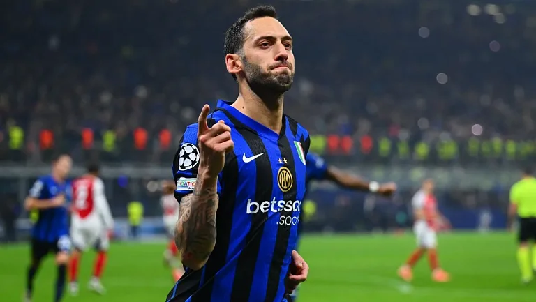 Чалханоглу ведет «Интер» в бой с «Аяксом»: команде Киву нужна победа