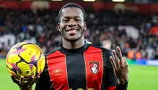 «Брентфорд» покупает Уаттару и готовит трансфер Виссы