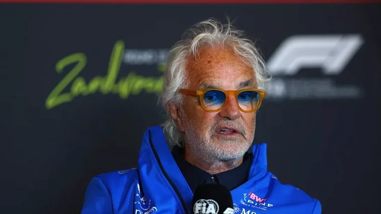 Бриаторе отметил участие Alpine в контракте Боттаса с Cadillac