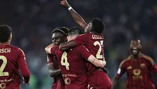 Рома сокрушает Милан (3:1), лишая «россонери» надежд на еврокубки