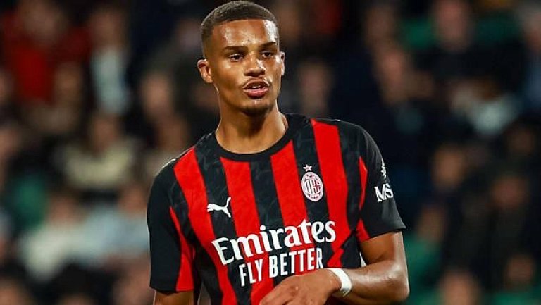 «Милан» отклонил предложение «Ньюкасла» по защитнику Малику Тчау