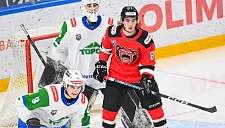 «Торос» и «Молот» выяснят отношения в дерби