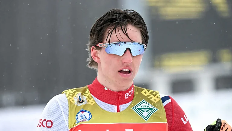 Коростелёв поделился кадрами новой формы нейтральных атлетов перед «Тур де Ски»