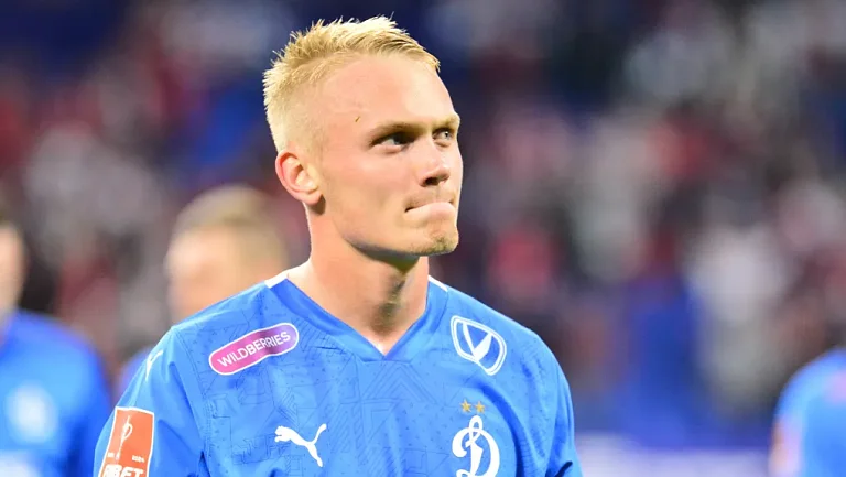 Тюкавин рассказал, как «ежовые рукавицы» Карпина сковывали «Динамо»