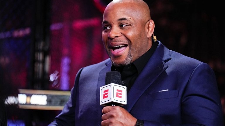 Кормье: «Макгрегор стал печальным зрелищем для поклонников»