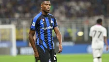 «Челси» и другие клубы АПЛ заинтересованы в переходе Дензела Дюмфриса