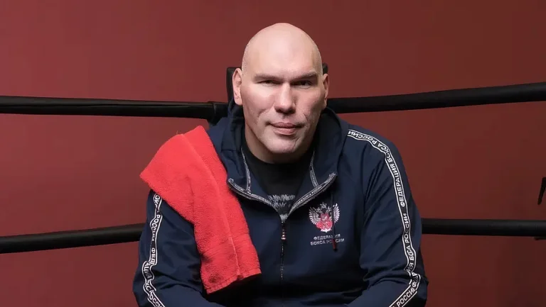 Деонтей Уайлдер назвал Николая Валуева лучшим боксёром в истории России