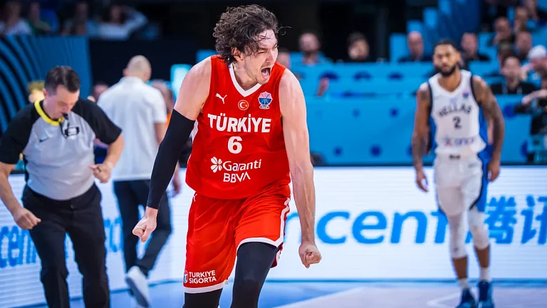 Турция удалила провокационный пост в соцсетях после победы над греками