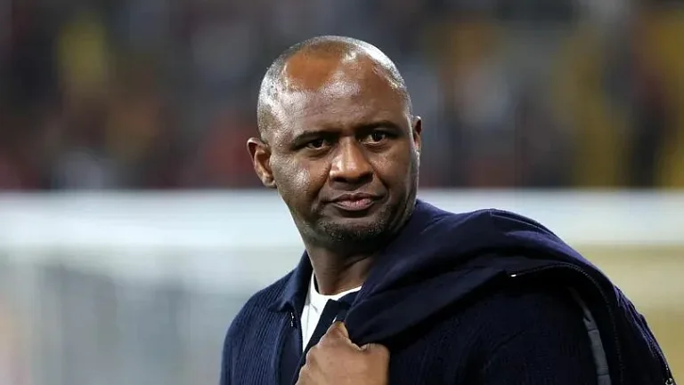 Патрик Виейра уволен из «Дженоа» на фоне провального старта сезона