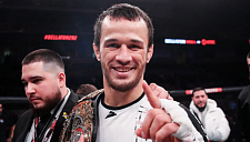 Усман Нурмагомедов защитил титул чемпиона PFL, победив Хьюза