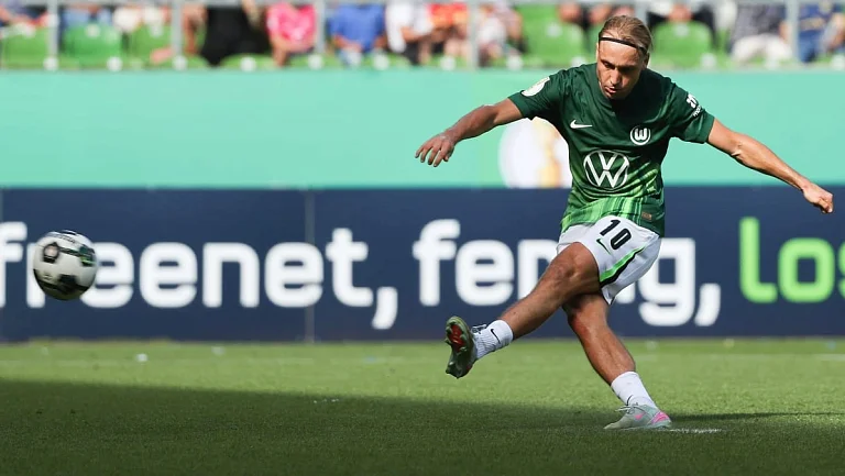 Маер стремится к лидерству в «Вольфсбурге»