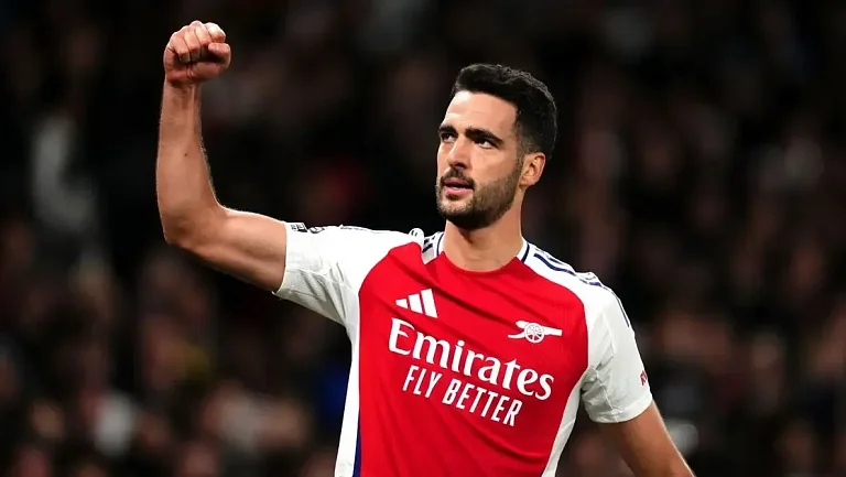 Мерино признан одним из лучших полузащитников мира