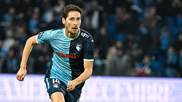 «Ахмат» готов подписать Кузяева на условиях 1+1