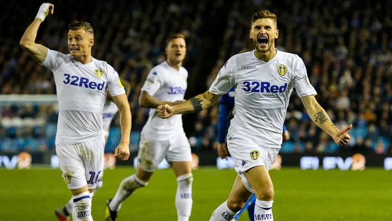 «Лидс» перевернул матч с «Вулверхэмптоном» тремя голами за 14 минут