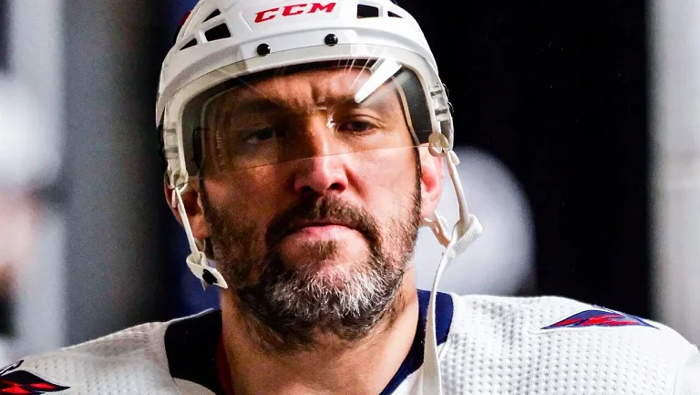 Овечкин возобновил безголевую серию за «Вашингтон» в НХЛ