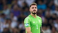 Арнау Тенас недоволен своей ситуацией в ПСЖ и хочет уйти из команды