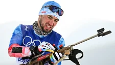 Александр Логинов победил в мужском спринте на этапе Кубка России по биатлону